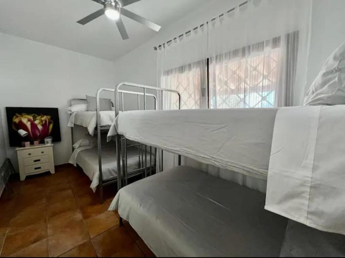 Villa Águilas Extérieur photo